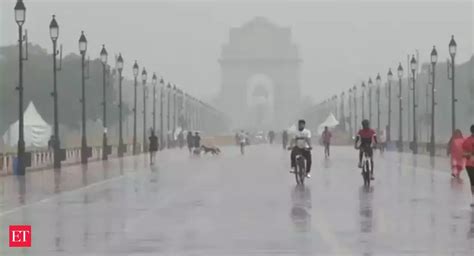capital city of india|Heavy rain lashes Delhi.